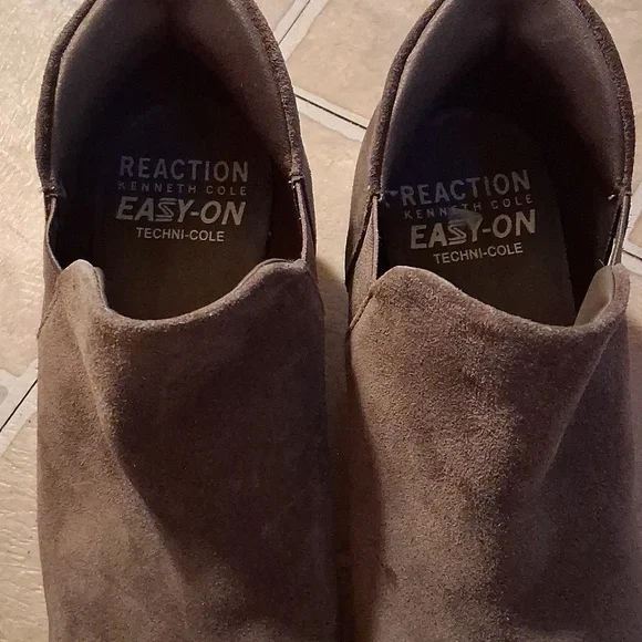 Kenneth Cole Womens Brown Suede Shoes - Picture 3 of 6